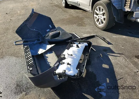 2018 Jeep Cherokee Latitude z USA, uszkodzony, nr VIN 1C4PJLCB4JD509819